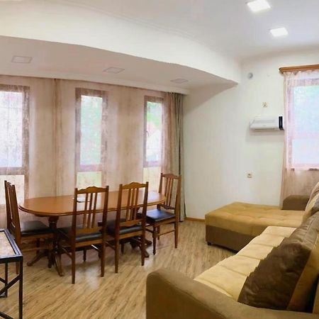 Paloma Inn Dilijan Exteriör bild